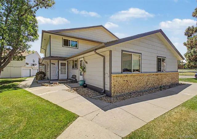 Photo 1 of Condo for sale at 1182 S Eagle Cir #B, Aurora, CO 80012 | MLS# 6272896 | Listing updated on 2026-09-01