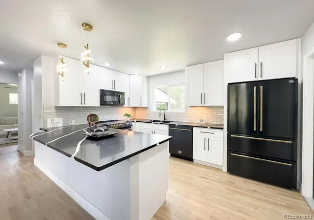 3rd image of 7336 S Elati St, Littleton, CO 80120 | MLS# 4181322