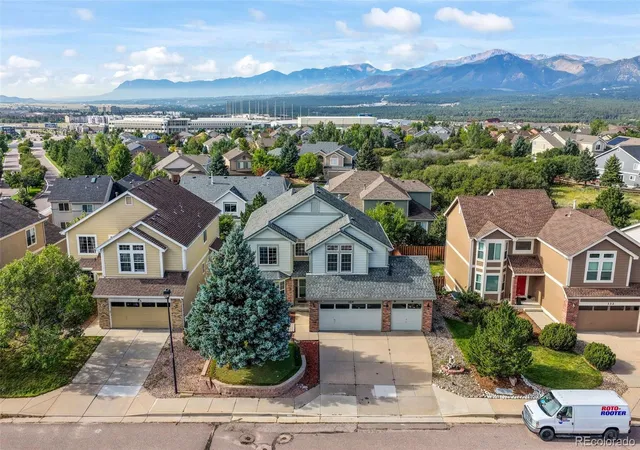 Photo 1 of Single family home for sale at 324 Fox Run Cir, Colorado Springs, CO 80921 | MLS# 7808177 | Listing updated on 2026-09-21