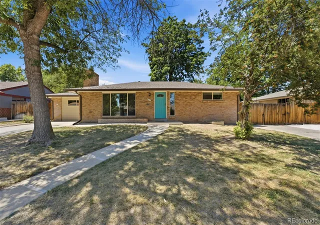 Photo 1 of Single family home for sale at 645 Cody Ct, Lakewood, CO 80215 | MLS# 6958827 | Listing updated on 2026-08-15