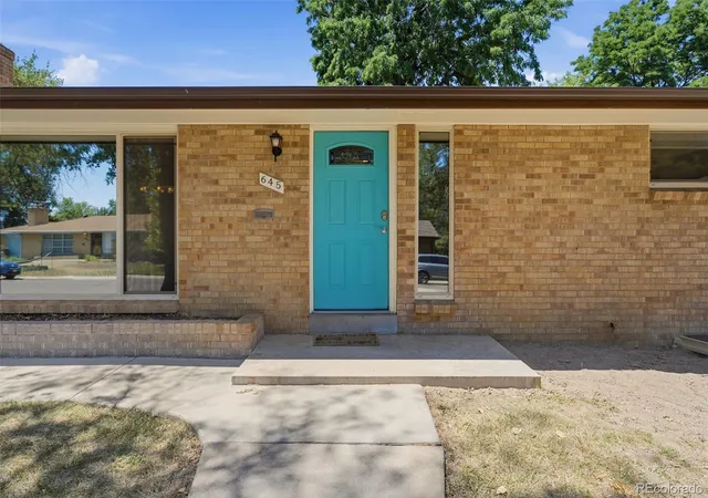 Photo 2 of Single family home for sale at 645 Cody Ct, Lakewood, CO 80215 | MLS# 6958827 | Listing updated on 2026-08-15