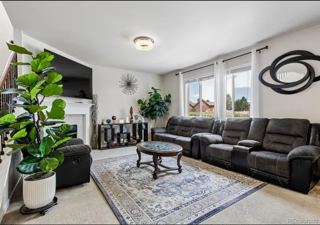 3rd image of 12430 Tamarac St, Thornton, CO 80602 | MLS# 8314133