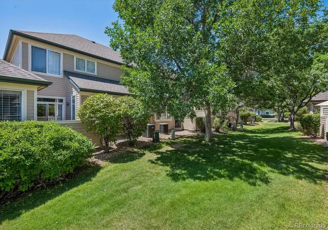 Photo 4 of Townhouse for sale at 9213 W Coco Pl, Littleton, CO 80128 | MLS# 5962892 | Listing updated on 2026-10-01