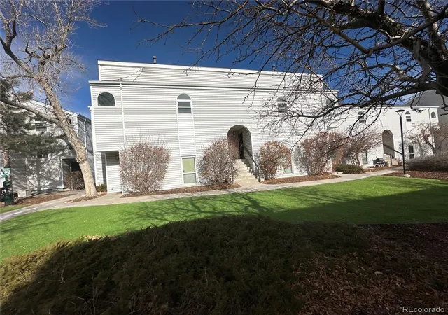 3rd image of 11115 E Alameda Ave #202, Aurora, CO 80012 | MLS# 3801222