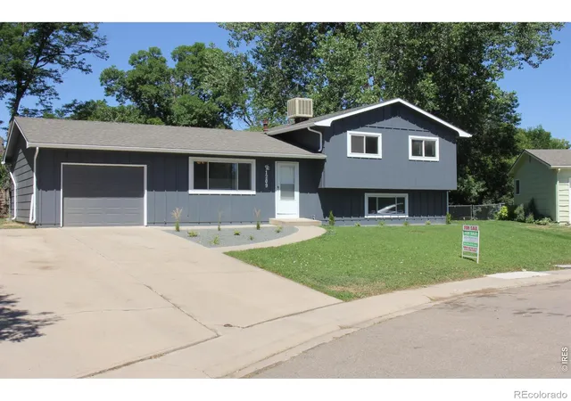 2nd image of 1209 Village Ln, Fort Collins, CO 80521 | MLS# IR1063986