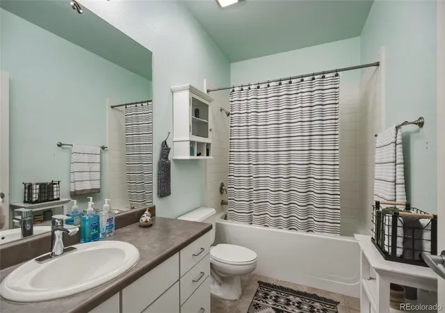 Photo 4 of Condo for sale at 2900 N Downing St #202, Denver, CO 80205 | MLS# 5550833 | Listing updated on 2026-08-13