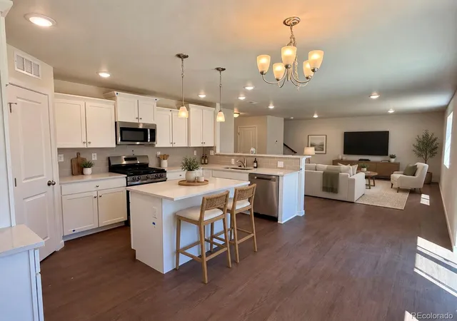 Photo 2 of Single family home for sale at 776 N Carrie Ct, Watkins, CO 80137 | MLS# 4127367 | Listing updated on 2026-09-17