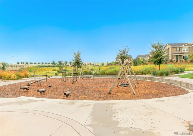 5th image of 16219 Peak St #B, Broomfield, CO 80023 | MLS# 1603964