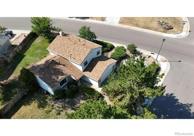 Photo 2 of Single family home for sale at 5240 S Pagosa Way, Centennial, CO 80015 | MLS# IR1064014 | Listing updated on 2026-08-30