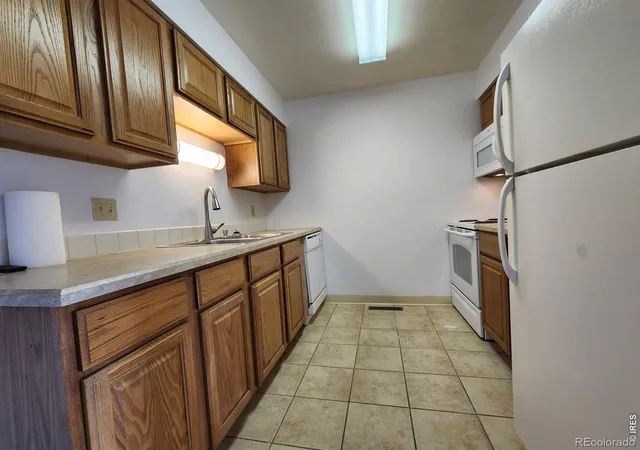 5th image of 1155 S Saint Vrain Ave #U6, Estes Park, CO 80517 | MLS# IR1064022