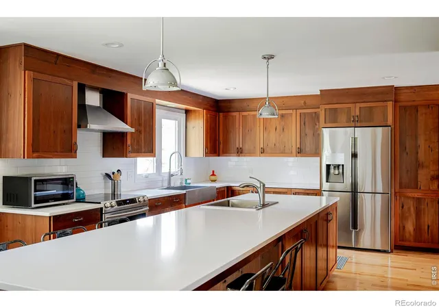 2nd image of 139 Forest Trl, Winter Park, CO 80482 | MLS# IR1064028