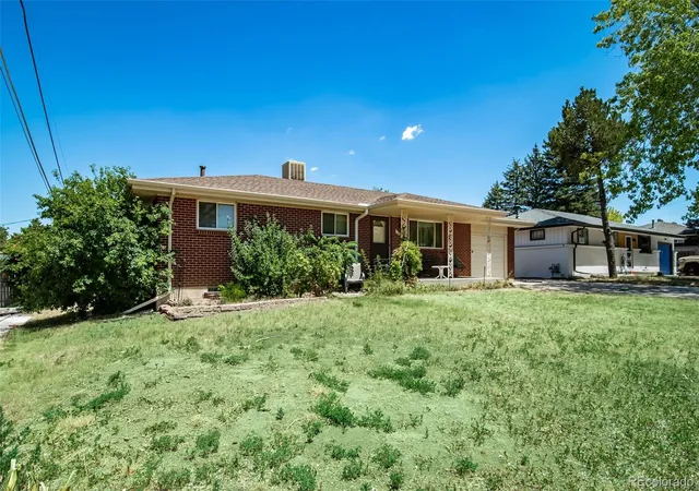 Photo 3 of Single family home for sale at 380 S Uvalda St, Aurora, CO 80012 | MLS# 6311628 | Listing updated on 2026-08-22