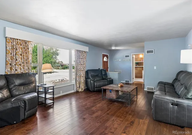 Photo 3 of Single family home for sale at 5700 S Huron St, Littleton, CO 80120 | MLS# 7260128 | Listing updated on 2026-08-24