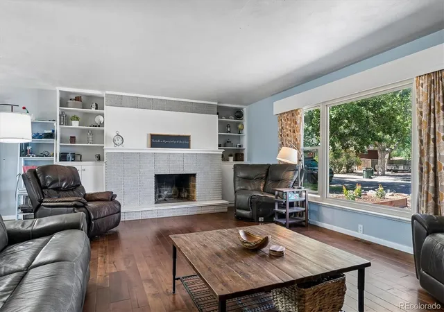 Photo 4 of Single family home for sale at 5700 S Huron St, Littleton, CO 80120 | MLS# 7260128 | Listing updated on 2026-08-24