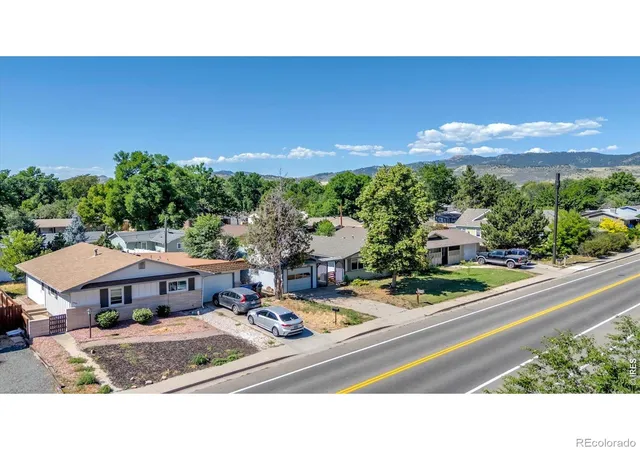 Photo 2 of Single family home for sale at 2413 W Elizabeth St, Fort Collins, CO 80521 | MLS# IR1064041 | Listing updated on 2026-07-14
