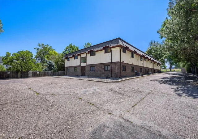 2nd image of 5691 W 35th Ave, Wheat Ridge, CO 80212