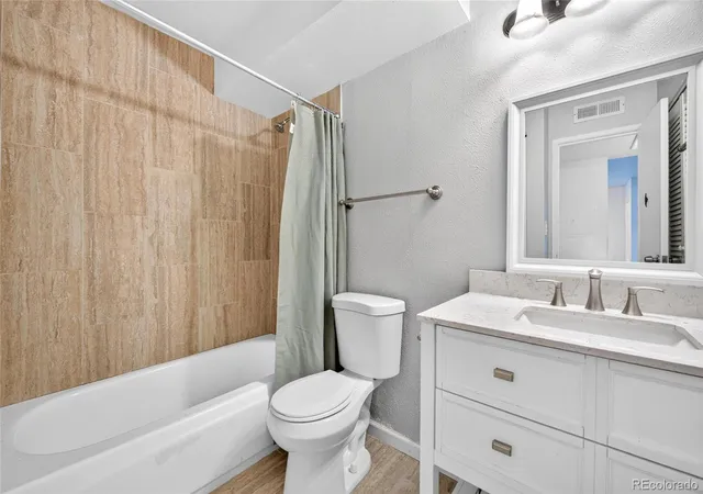 2nd image of 3653 S Sheridan Blvd, Denver, CO 80235