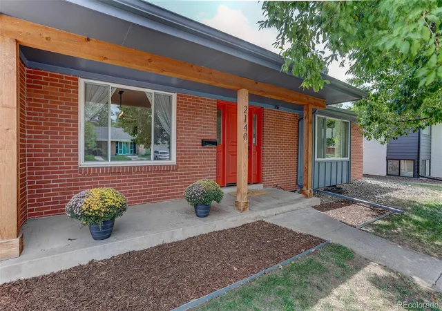 2nd image of 2140 E Columbia Pl, Denver, CO 80210 | MLS# 3682631