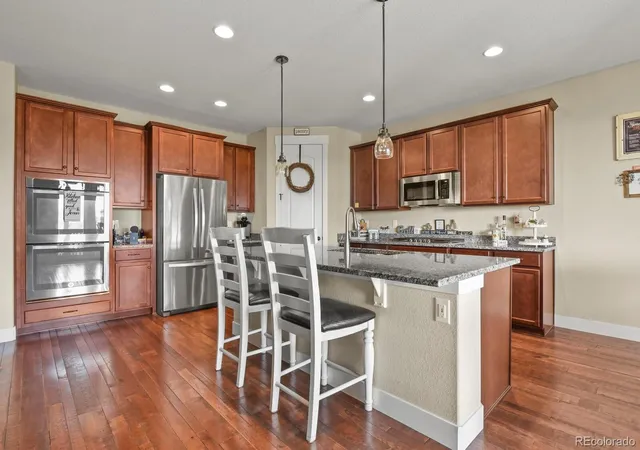 Photo 3 of Single family home for sale at 8045 S Elk Ct, Aurora, CO 80016 | MLS# 2618957 | Listing updated on 2026-09-23
