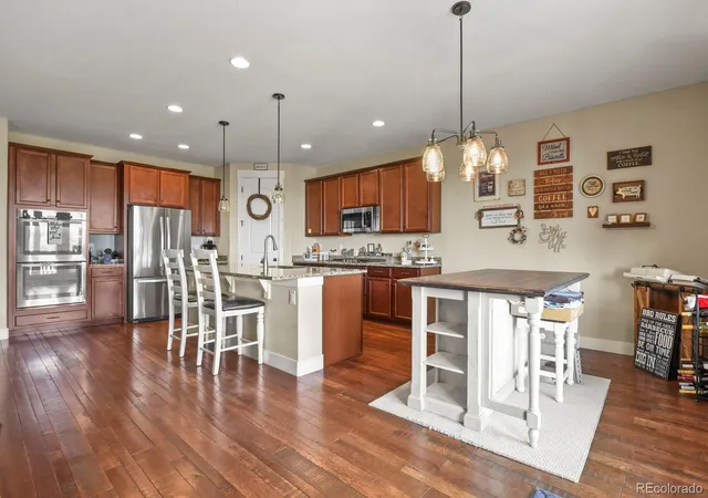 Photo 2 of Single family home for sale at 8045 S Elk Ct, Aurora, CO 80016 | MLS# 2618957 | Listing updated on 2026-09-23