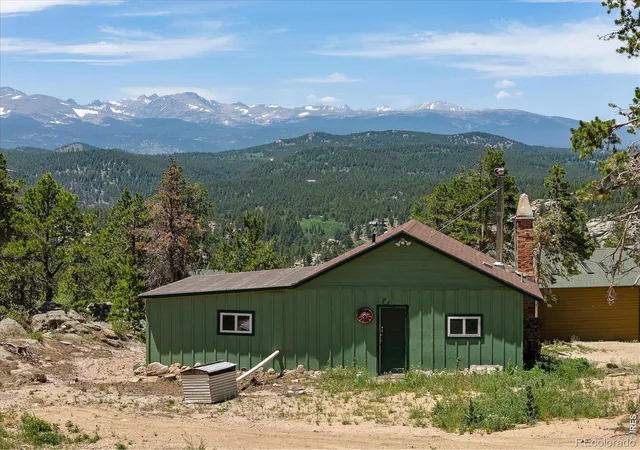 Homes for sale in Golden, CO | 133 Black Bear Trl, Golden, CO 80403 | MLS# IR1064058