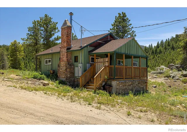 Homes for sale in Golden, CO | 133 Black Bear Trl, Golden, CO 80403 | MLS# IR1064058