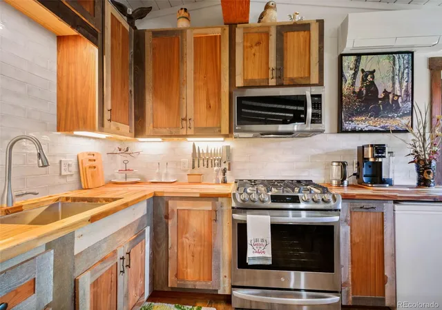4th image of 9987 Overlook Rd, Sedalia, CO 80135 | MLS# 7595843