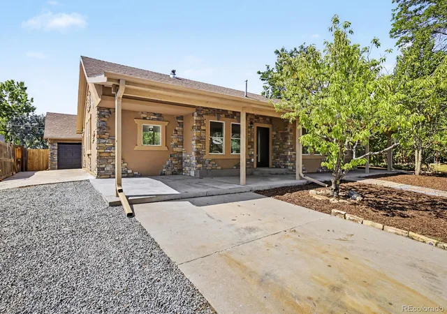 Photo 3 of Single family home for sale at 10240 W 16th Avenue, Lakewood, CO 80215 | MLS# 2022287 | Listing updated on 2026-08-07