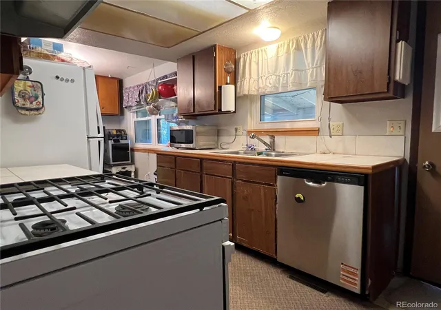 5th image of 838 O Ave, Limon, CO 80828 | MLS# 2936743