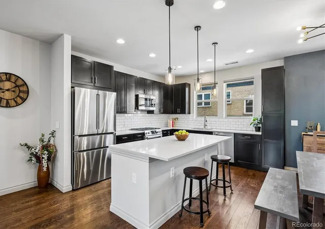 Photo 3 of Townhouse for sale at 1818 N Clarkson St #106, Denver, CO 80218 | MLS# 9132956 | Listing updated on 2026-10-07