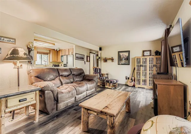 Photo 4 of Single family home for sale at 20341 Cypress Dr, Morrison, CO 80465 | MLS# 6745734 | Listing updated on 2026-07-17