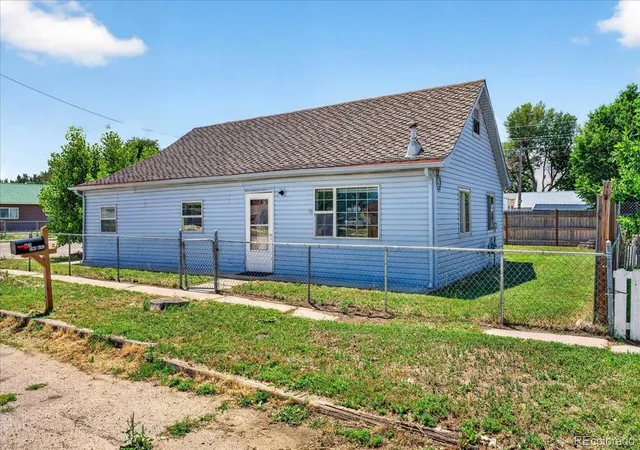 1st image of 505 2nd Ave, Deer Trail, CO 80105 | MLS# 8823209