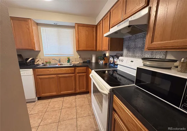 Photo 2 of House for sale at 3681 Butternut Dr, Loveland, CO 80538 | MLS# 5369991 | Listing updated on 2026-07-16