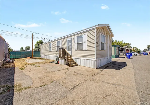 image of 7701 Brighton Blvd, Commerce City, CO 80022 | MLS# 3835116