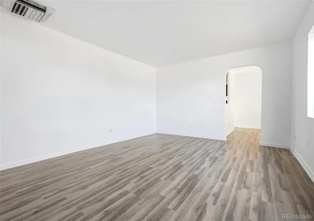 Photo 3 of Single family home for sale at 940 Ash Ct, Thornton, CO 80229 | MLS# 2050063 | Listing updated on 2026-09-01