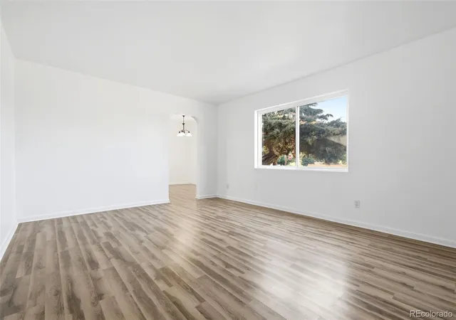 Photo 3 of Single family home for sale at 940 Ash Ct, Thornton, CO 80229 | MLS# 2050063 | Listing updated on 2026-09-01