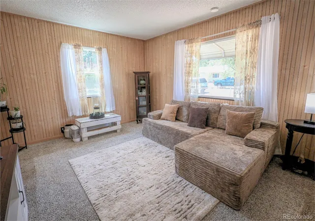 Photo 4 of Single family home for sale at 609 E Saint Elmo Ave, Colorado Springs, CO 80905 | MLS# 8408116 | Listing updated on 2026-08-11