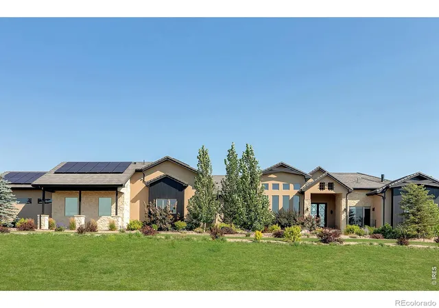 Photo 1 of Mansion for sale at 6792 Niwot Hills Dr, Niwot, CO 80503 | MLS# IR1064119 | Listing updated on 2026-08-29