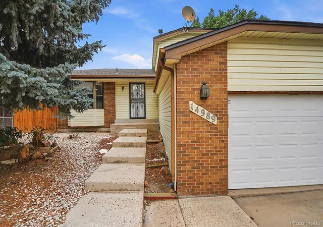 Photo 3 of Single family home for sale at 14989 E Pacific Pl, Aurora, CO 80014 | MLS# 5827692 | Listing updated on 2026-07-27