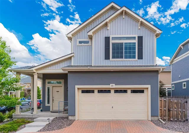 1st image of 211 S Oak Hill St, Aurora, CO 80018 | MLS# 6508651