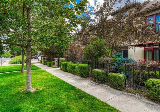 Photo 2 of Townhouse for sale at 117 Jackson St, Denver, CO 80206 | MLS# 6982176 | Listing updated on 2026-09-08