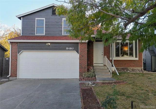 Photo 2 of Single family home for sale at 8480 Rabbitbrush Way, Parker, CO 80134 | MLS# 6554113 | Listing updated on 2026-10-28