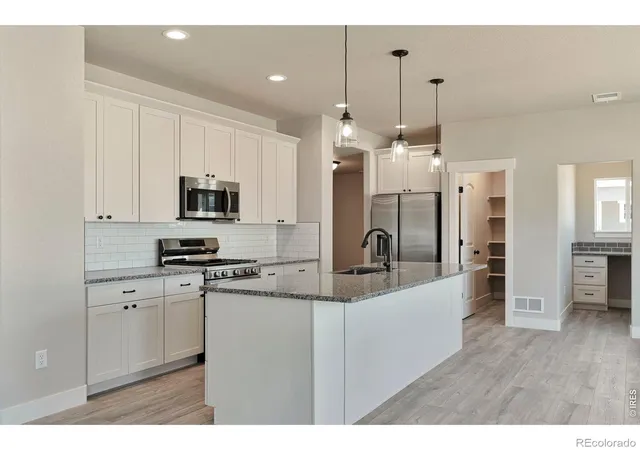 Photo 3 of Sale Pending at 9050 Harlequin Cir, Longmont, CO 80504 | MLS# IR1064129 | Listing updated on 2026-09-04