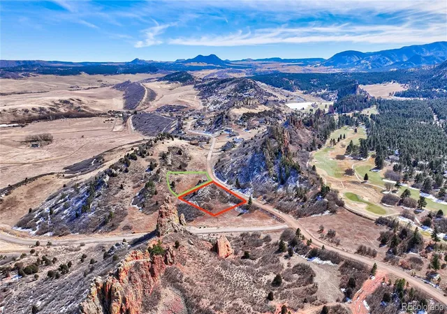 1st image of 5855 Country Club Dr, Larkspur, CO 80118 | MLS# 5009961