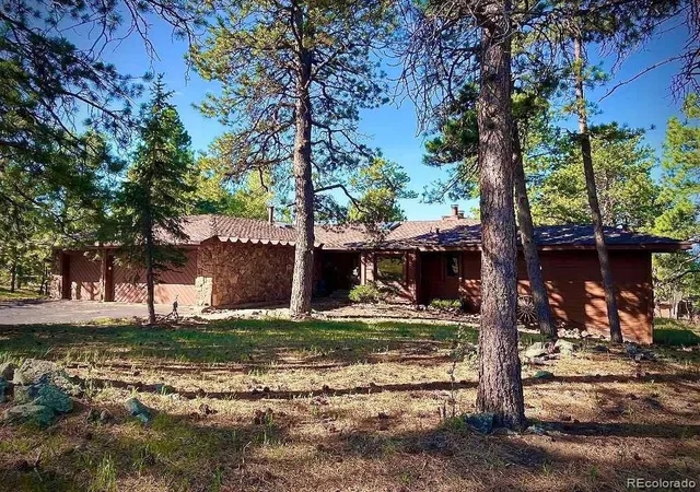 1st image of 23925 Currant Dr, Golden, CO 80401 | MLS# 2353134