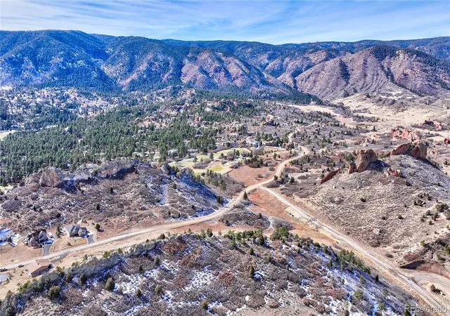 4th image of 5819 Country Club Dr, Larkspur, CO 80118 | MLS# 8510384
