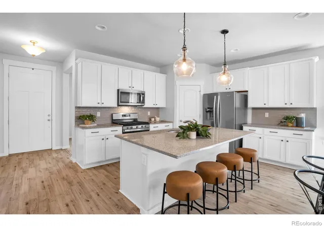 4th image of 2104 Gather Ct, Windsor, CO 80550 | MLS# IR1064131