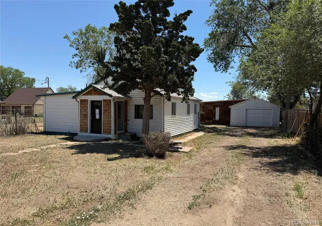 2nd image of 2840 W 65th Pl, Denver, CO 80221 | MLS# 7702091