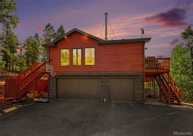 Photo 4 of Single family home for sale at 12126 Hosman Cir, Conifer, CO 80433 | MLS# 4246426 | Listing updated on 2026-08-22