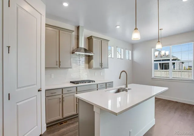 Photo 3 of Sale Pending at 1482 Westport Ave, Berthoud, CO 80513 | MLS# 4766124 | Listing updated on 2026-09-25